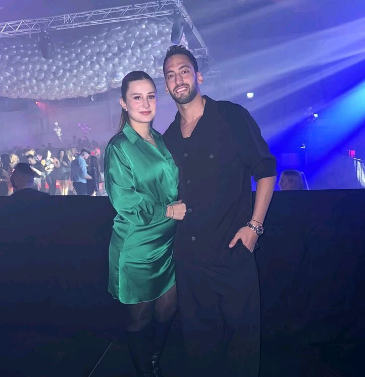 Hakan Çalhanoğlu’ndan Uganda’da Yürekleri Isıtan Ziyaret (2)