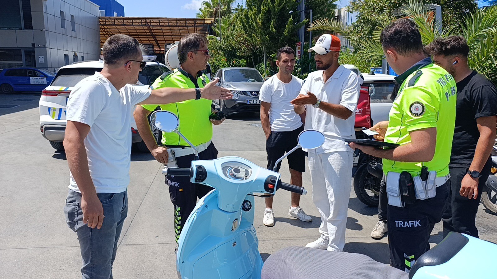 Haklılık Tartışması Kask Cezasıyla Sonlandı (3)
