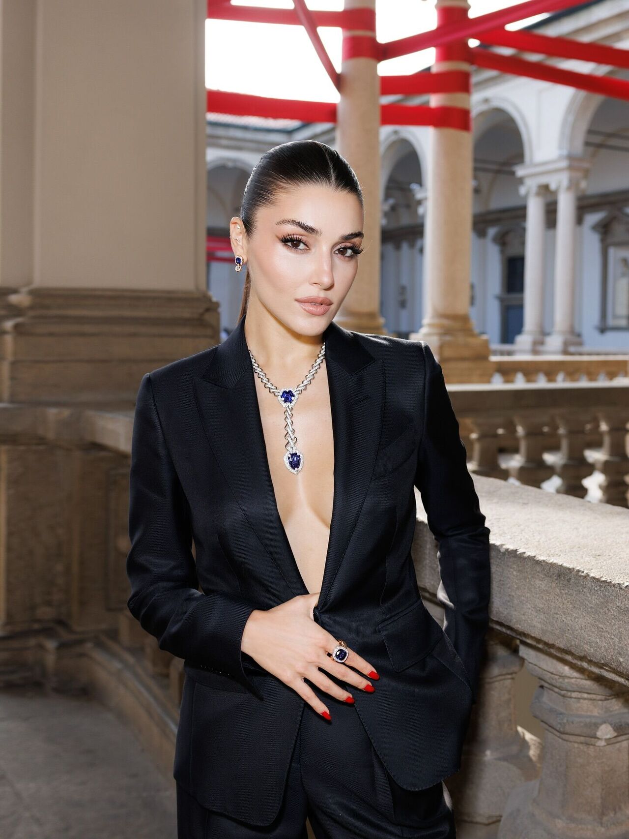 Hande Erçel Hakan Sabancı Aşkında Sürpriz Gelişme! (9)