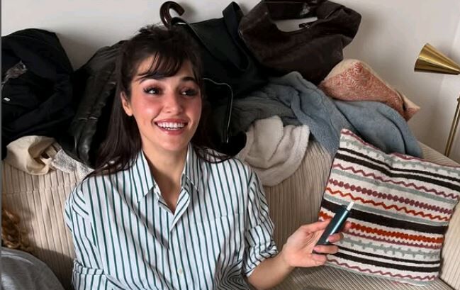 Hande Erçel Kimdir Nereli Ve Kaç Yaşında (2)