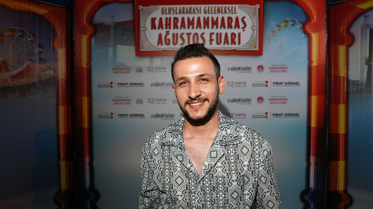 Kafum Alanı Burak Bayram İçin Doldu Taştı Eğlence Tüm Hızıyla Devam Ediyor (4)