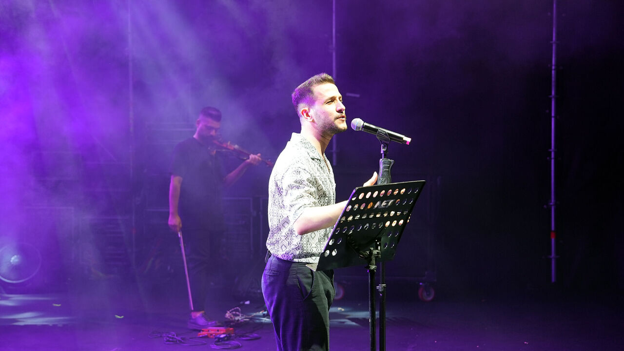 Kafum Alanı Burak Bayram İçin Doldu Taştı Eğlence Tüm Hızıyla Devam Ediyor (5)