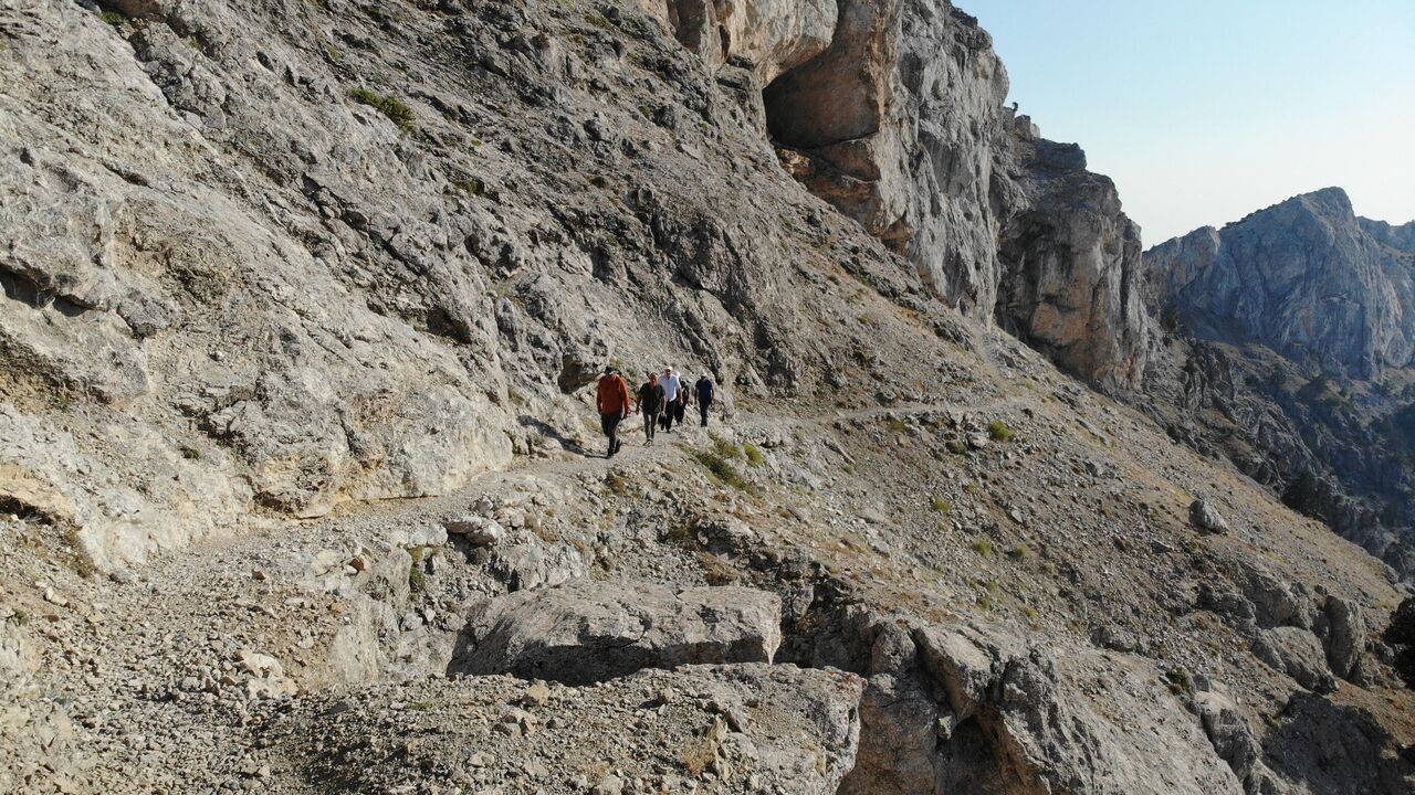Kahramanmaraş Engizek Yaylası Mağarası Turizme Kazandırılmayı Bekliyor (4)