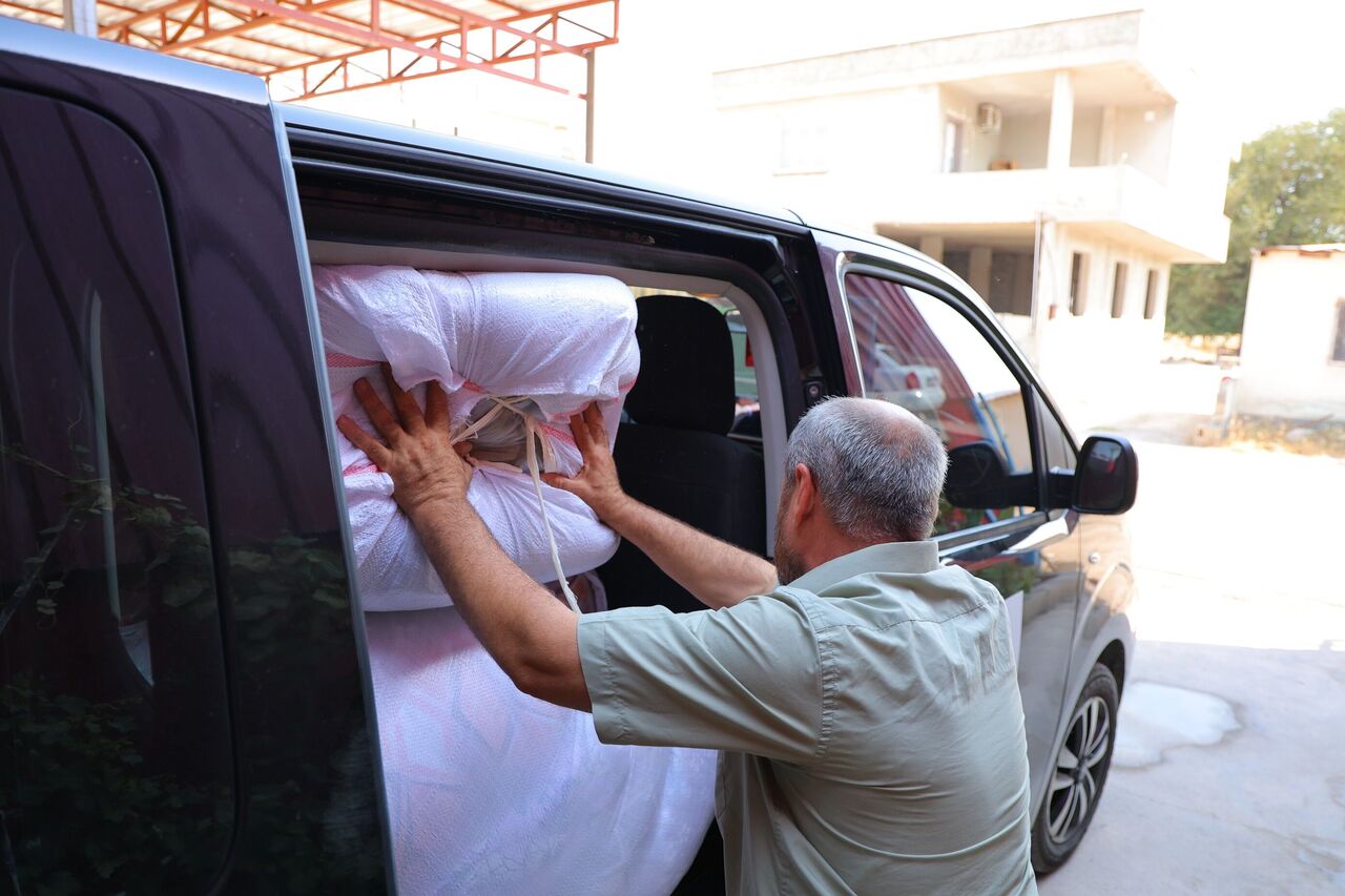 Kahramanmaraşlı Esnaftan Bin Yorganlık Büyük Bağış (1)