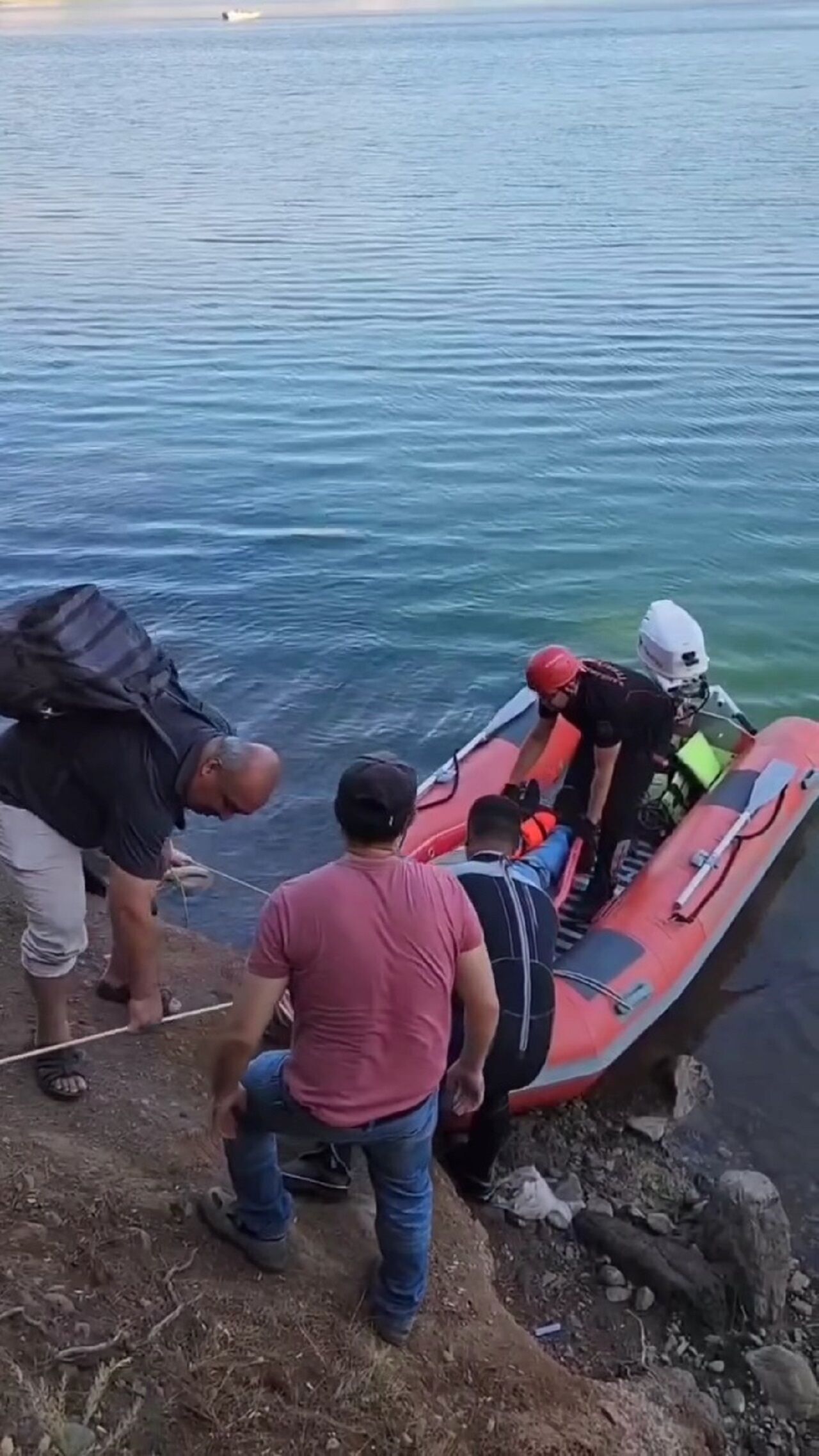 Kahramanmaraş’ta Ayağı Kırılan Vatandaş İtfaiye Kurtardı (4)