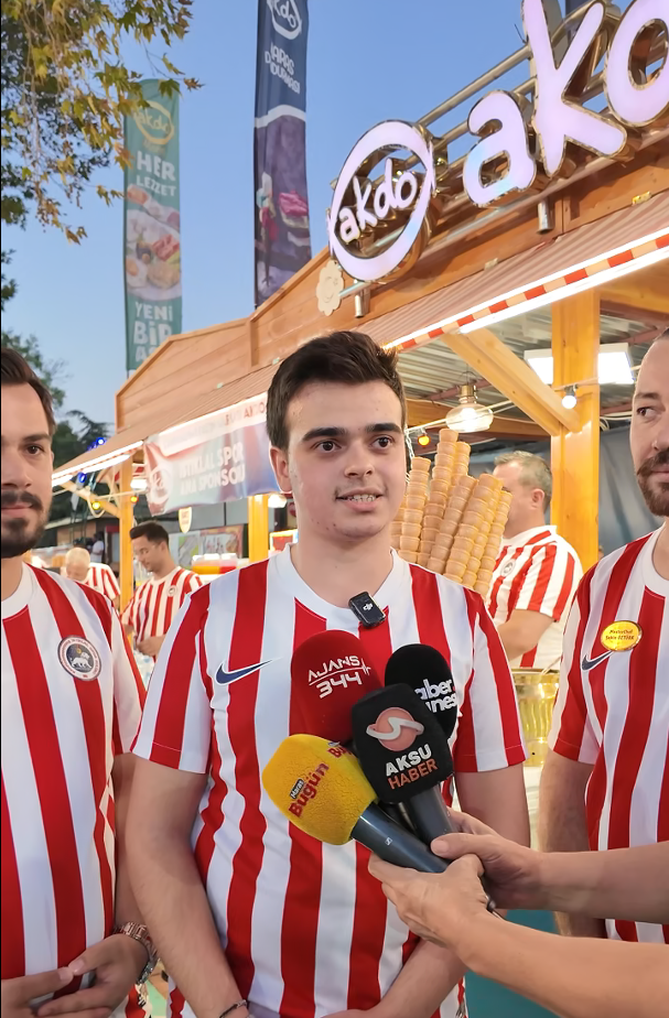 Kahramanmaraş'ta İmzalar Atıldı 4 Bin Kişilik Stat 'Akdo Park' Adıyla Açılıyor