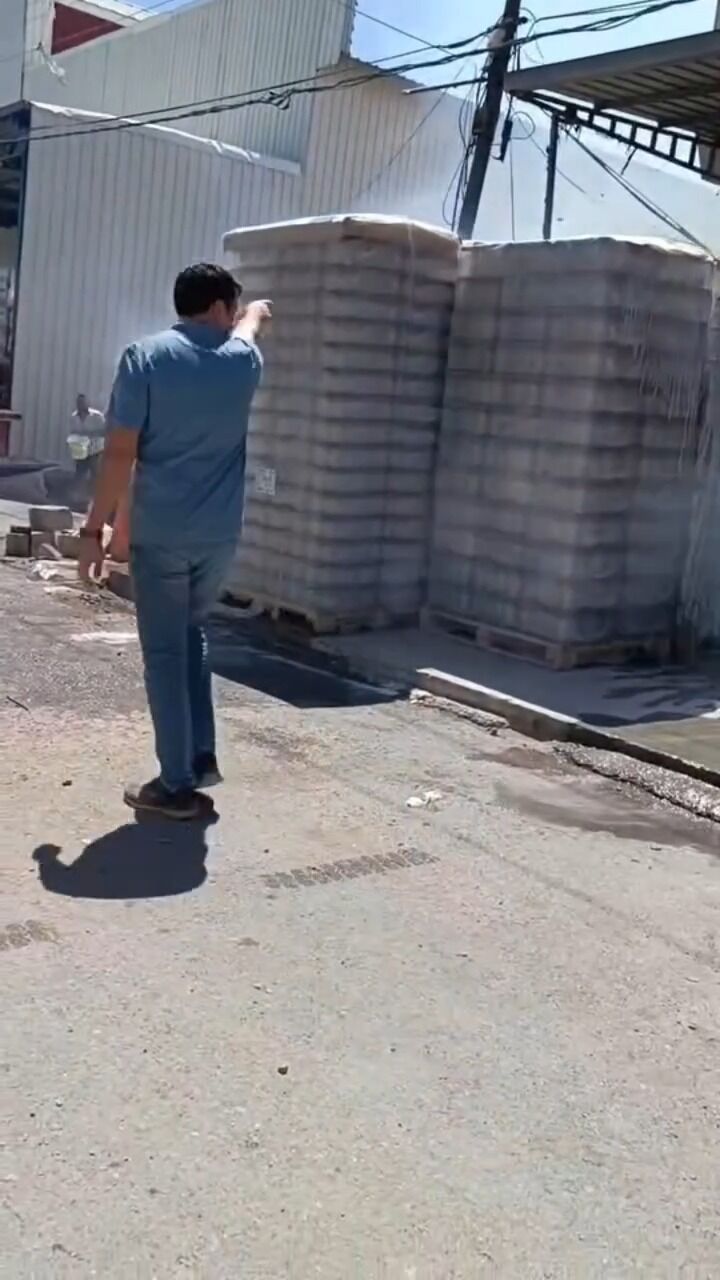 Kahramanmaraş’ta İş Yeri Yangını Vatandaşlar Söndürdü (1)