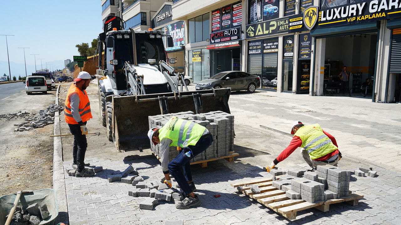 Kahramanmaraş’ta Kuzey Çevre Yolu Yenileniyor (4)