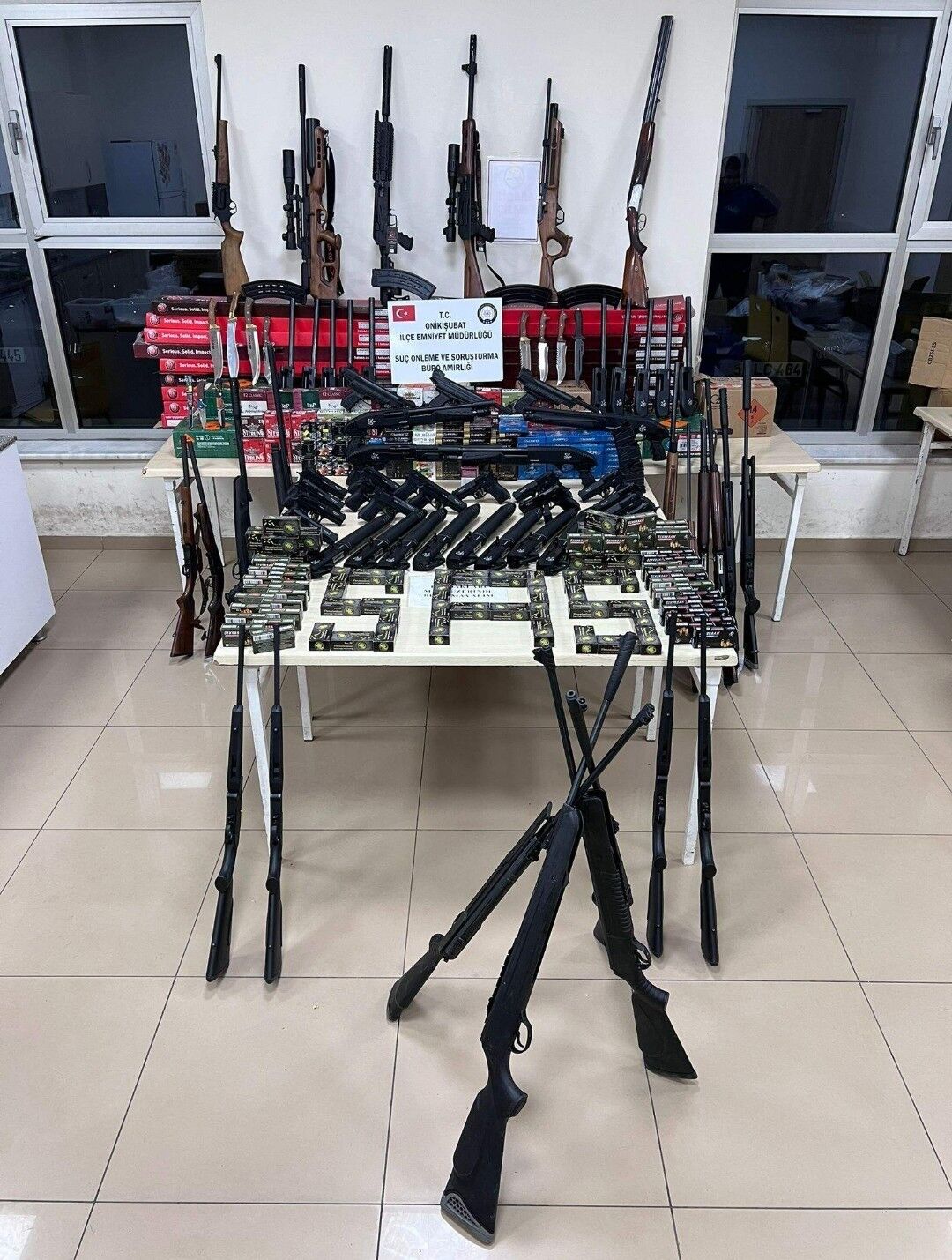 Kahramanmaraş’ta Operasyon 46 Şüpheli Tutuklandi (1)