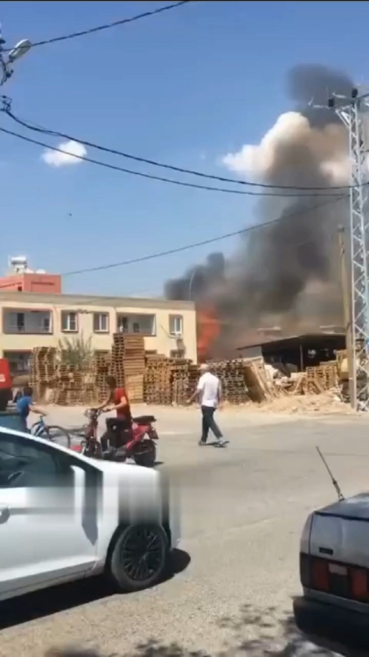 Kahramanmaraş’ta Şok Yangın Aniden Çıkan Yangın Panik Yarattı (3)