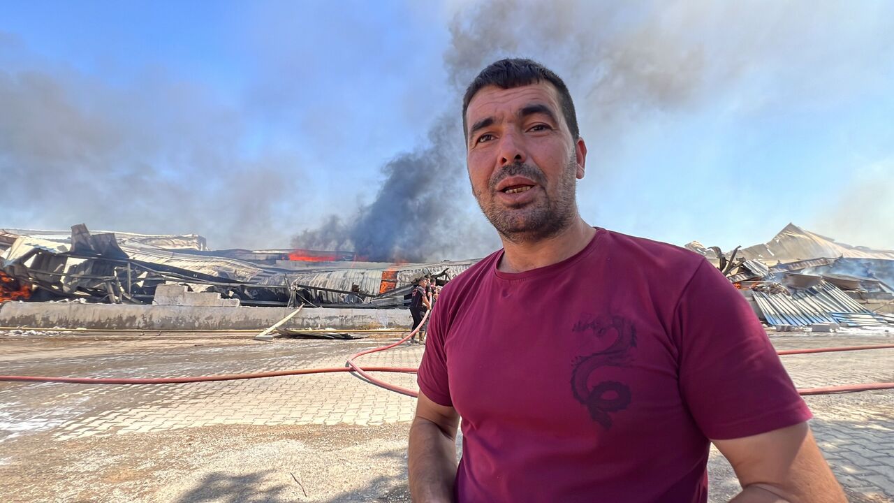 Kahramanmaraş'taki Kağıt Fabrikası Yangını Kontrol Altına Alındı (4)