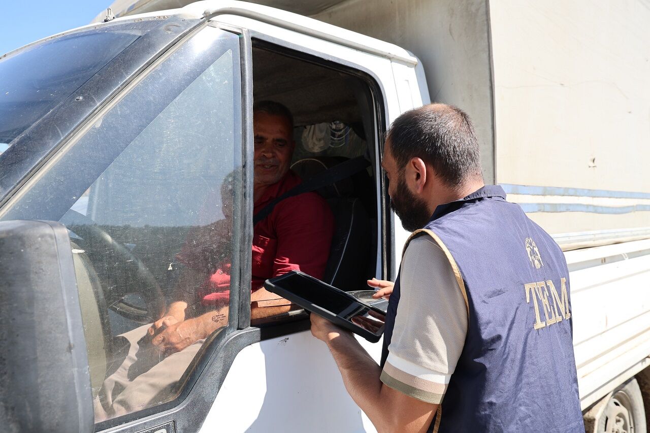 Kozan’da Aşırı Sıcaklara Rağmen Polis Denetimleri Sürüyor (6)