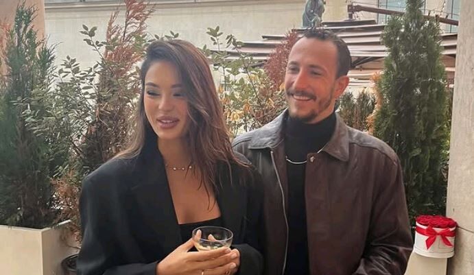 Lale Onuk Kimdir Survivor Berkan Karabulut Ile Aşklarını Resmileştirdi (10)