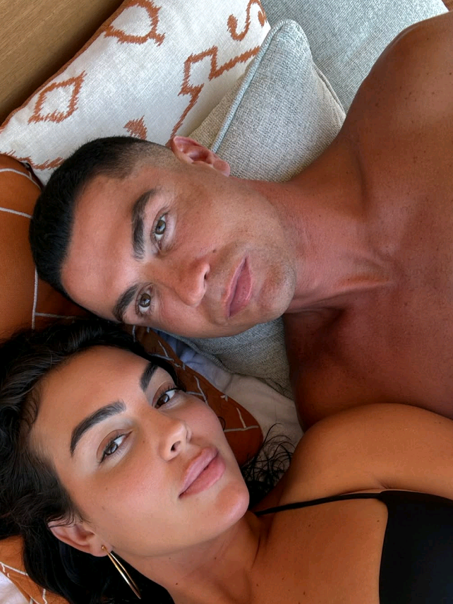 Ronaldo Ve Georgina Gizlice Evlendi Mi Yüzük Paylaşımı Olay Yarattı (1)