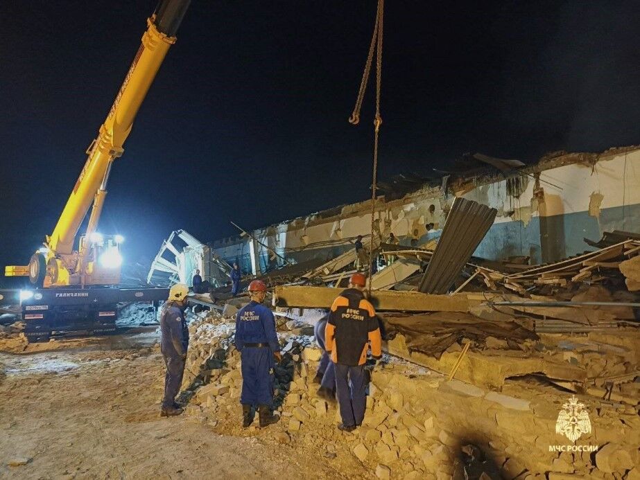 Rusya’da Fabrikada Patlama 11 Ölü, 130 Yaralı (2)