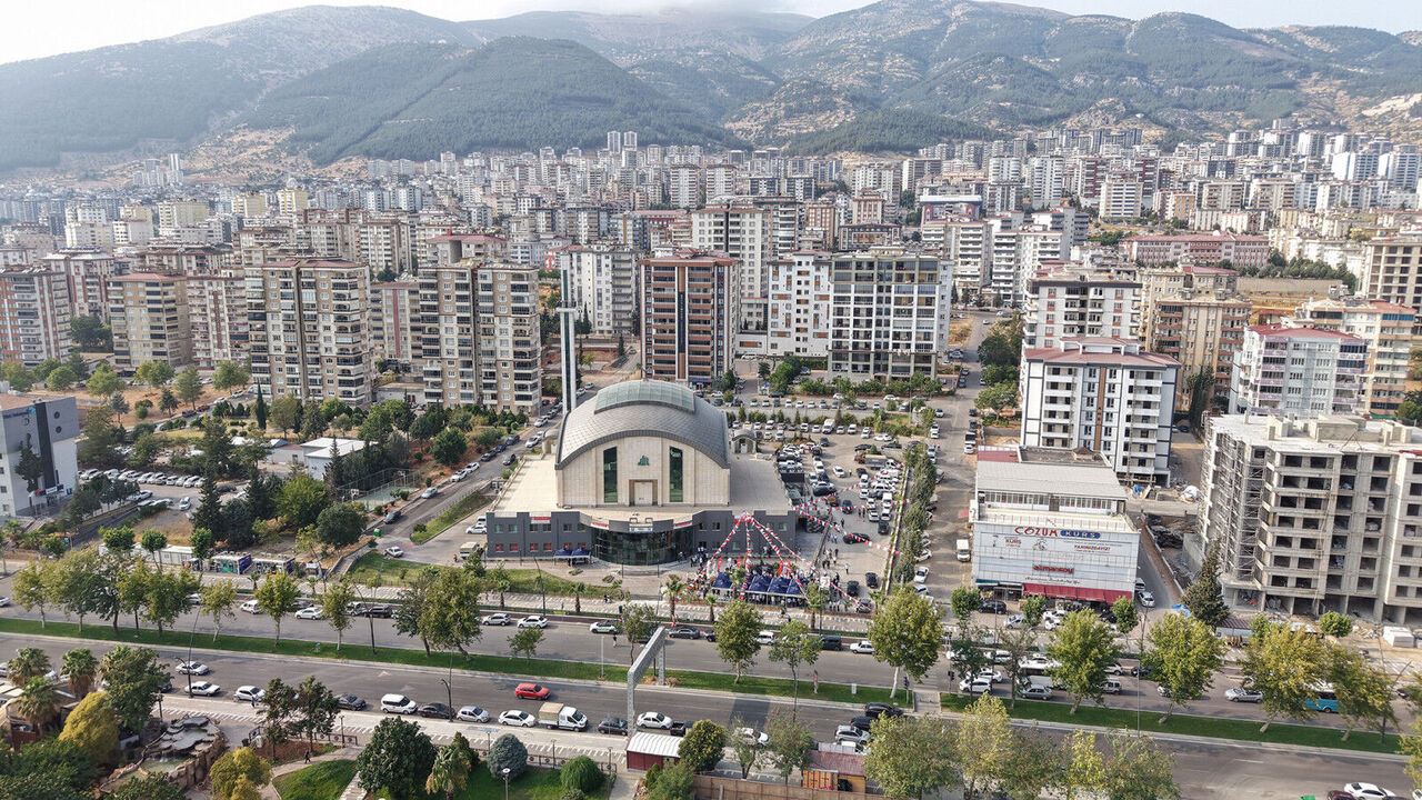 Tanrıverdi Ailesinden Kahramanmaraş'a Dev Hizmet Yeni Tesisler Kapılarını Açtı (2)