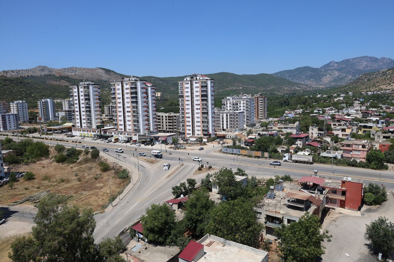 Termometre 48’I Gördü Kozan’da Sıcak Hayatı Felç Etti (2)