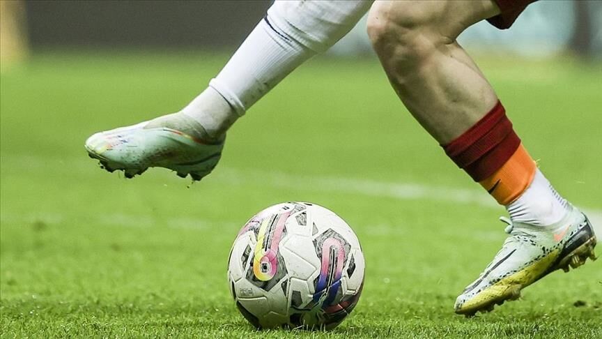 Topsuz Alanda Penaltı Olur Mu Futbol Kurallarında Yeni Tartışma (1)