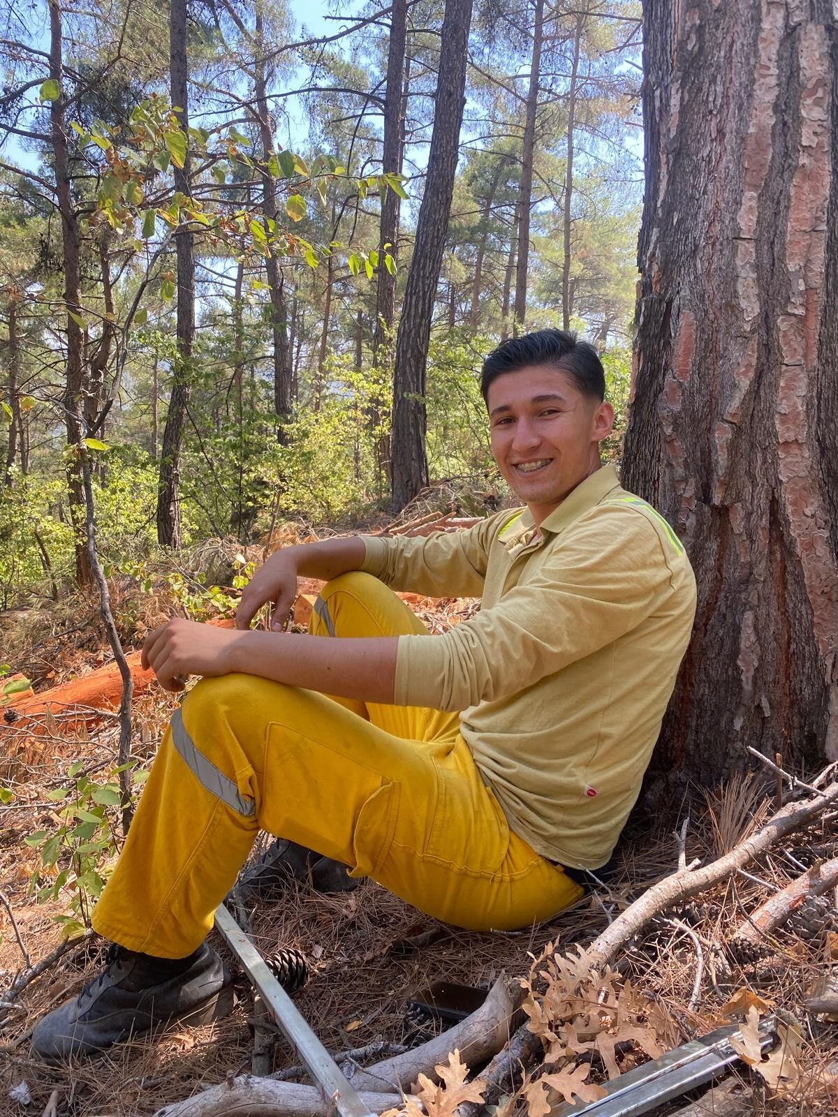 Yangın Müdahalesinde Şehit Olan Orman İşçisinin Acı Günü (1)-1