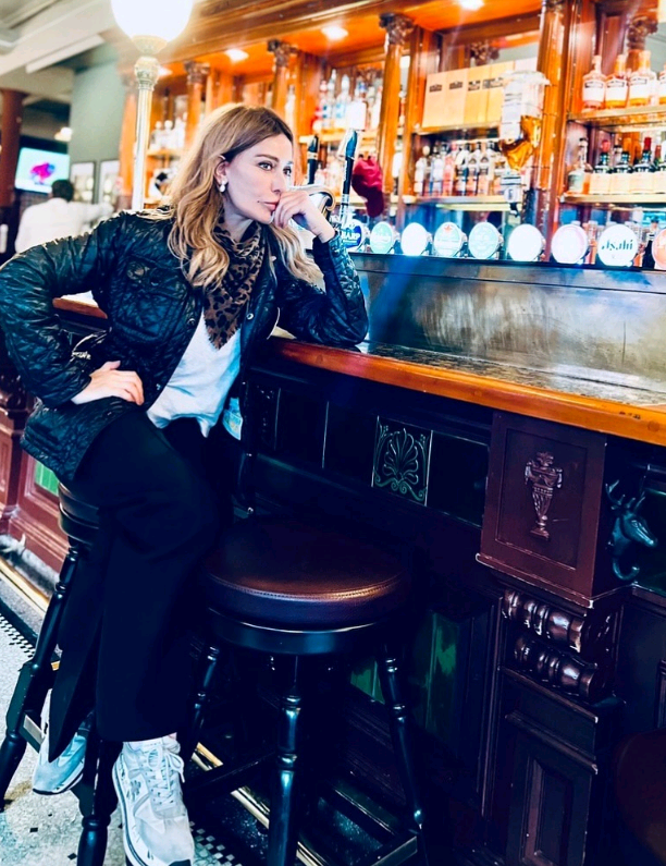 Zerrin Tekindor Kimdir Kaç Yaşında, Nereli, Burcu Ne (5)