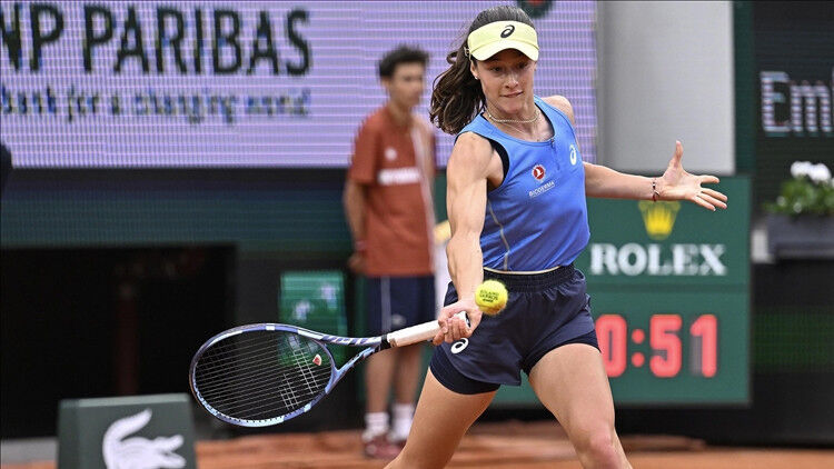 Zeynep Sönmez Kimdir Yaşı, Kariyeri Ve Başarıları (4)