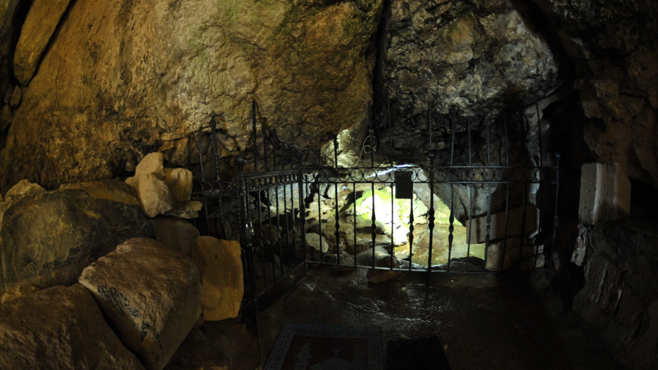 Ashab I Kehf Mağarası Nerede Ve Hikayesi Nedir (4)