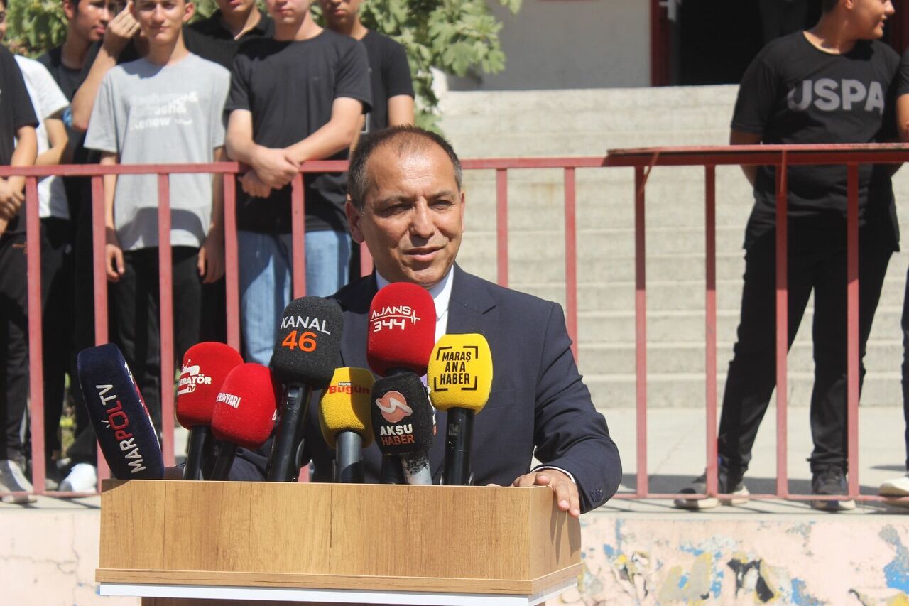 Balduk Ailesi Kahramanmaraş’ta Babasının Adını Taşıyan Okula Eğitim Desteği Sağladı (5)