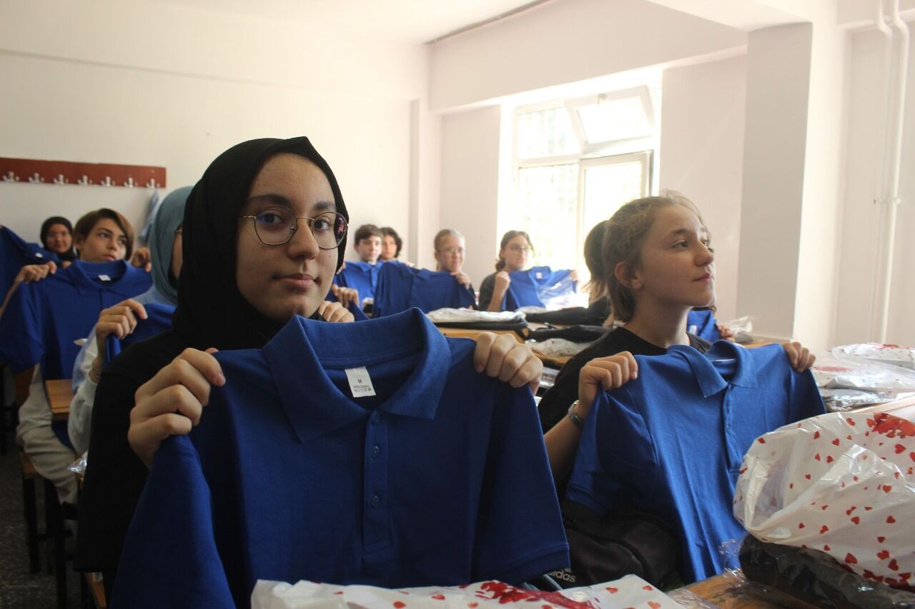 Balduk Ailesi Kahramanmaraş’ta Babasının Adını Taşıyan Okula Eğitim Desteği Sağladı (6)