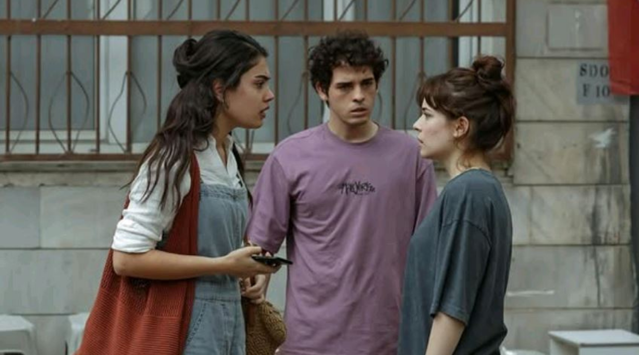 Çarpıntı Dizisi Murat’ı Mehmet Fatih Obuz Kimdir Kaç Yaşında Ve Hangi Dizilerde Oynadı (3)