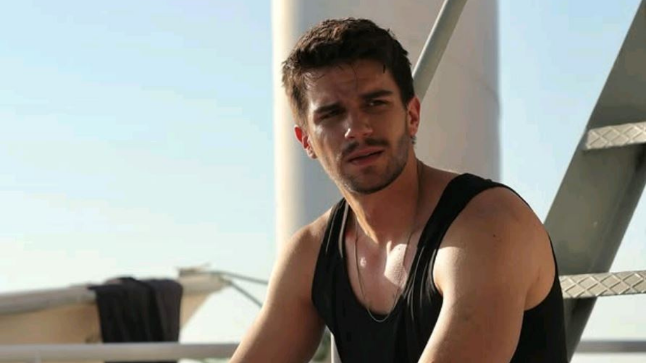 Gözleri Karadeniz Dursun’u Eren Ören Kimdir Kaç Yaşında, Hangi Dizilerde Rol Aldı (5)