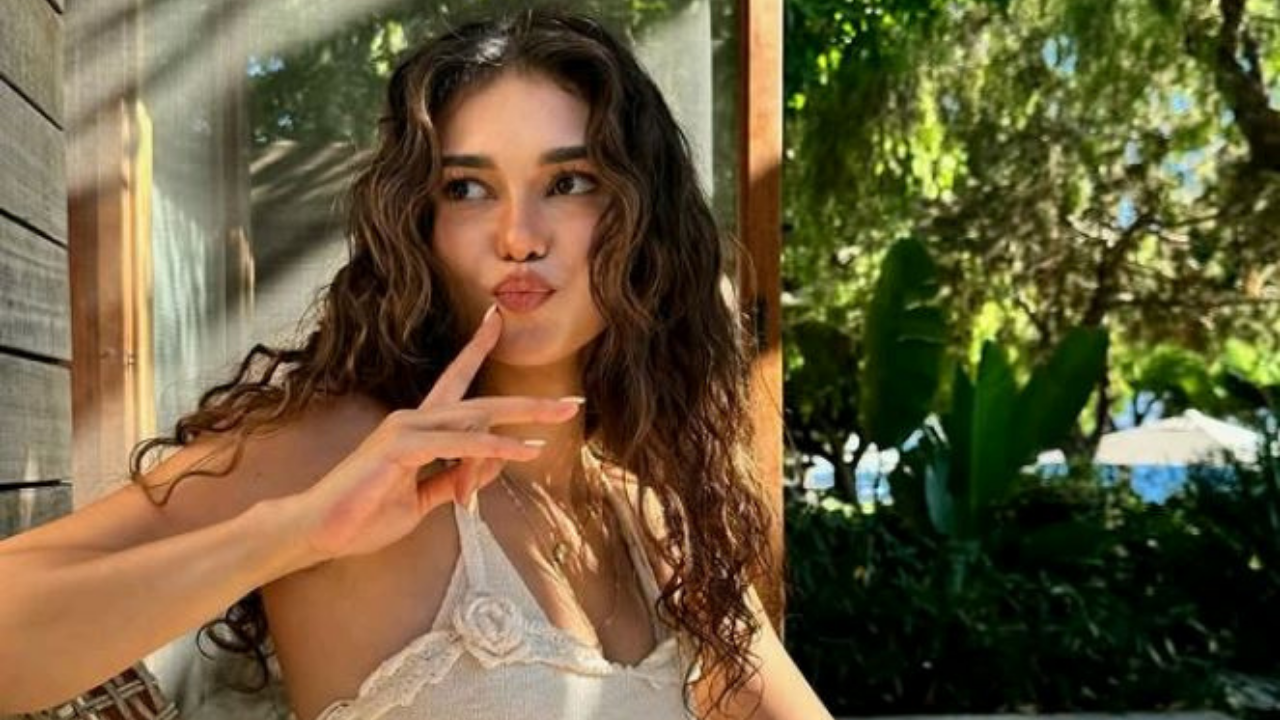 Gözleri Karadeniz Fatoş’u Türkü Su Demirel Kimdir Kaç Yaşında Ve Nereli (5)