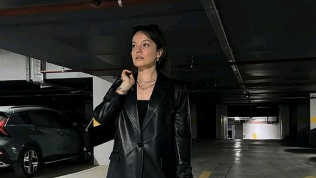 Gözleri Karadeniz’in Ayla’sı Gizem Arıkan Kimdir Hayatı Ve Rol Aldığı Yapımlar (4)