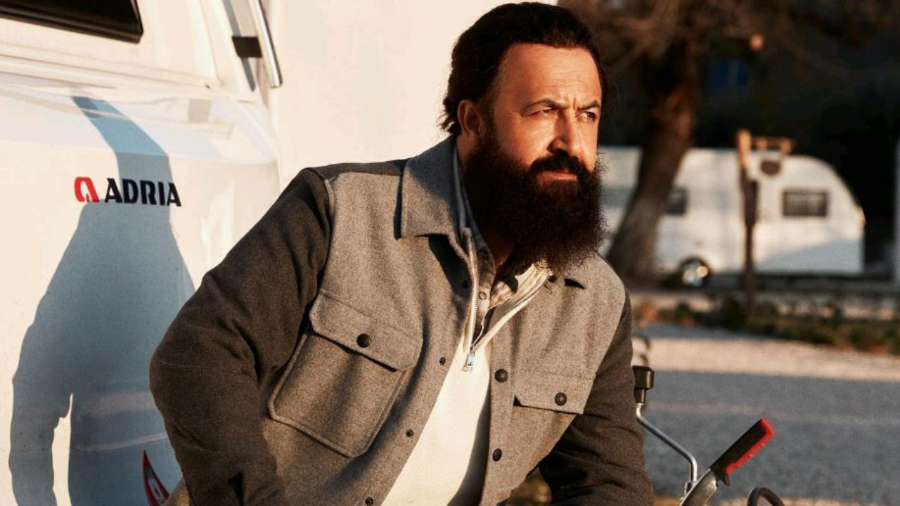 Gözleri Karadeniz’in Osman’ı Mehmet Özgür Kimdir Kaç Yaşında Ve Hangi Dizilerde Rol Aldı (6)