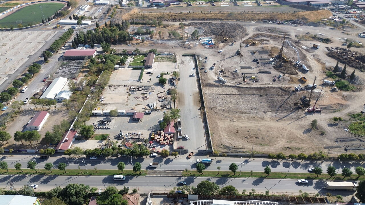 Kahramanmaraş’ta 17 Bin 500 Kişilik Yeni Stadyumun İnşaatı Başladı (4)