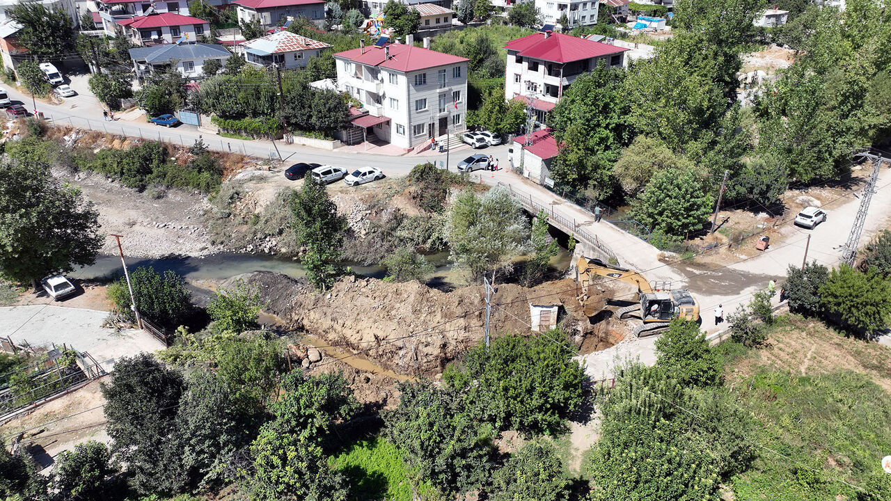 Kahramanmaraş'ta Eski Köprü Yenileniyor (7)