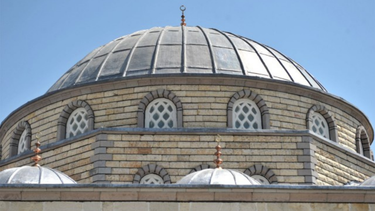 Kahramanmaraş’ta Malik Bin Ejder Türbesi Nerede Ve Hikayesi Nedir (7)