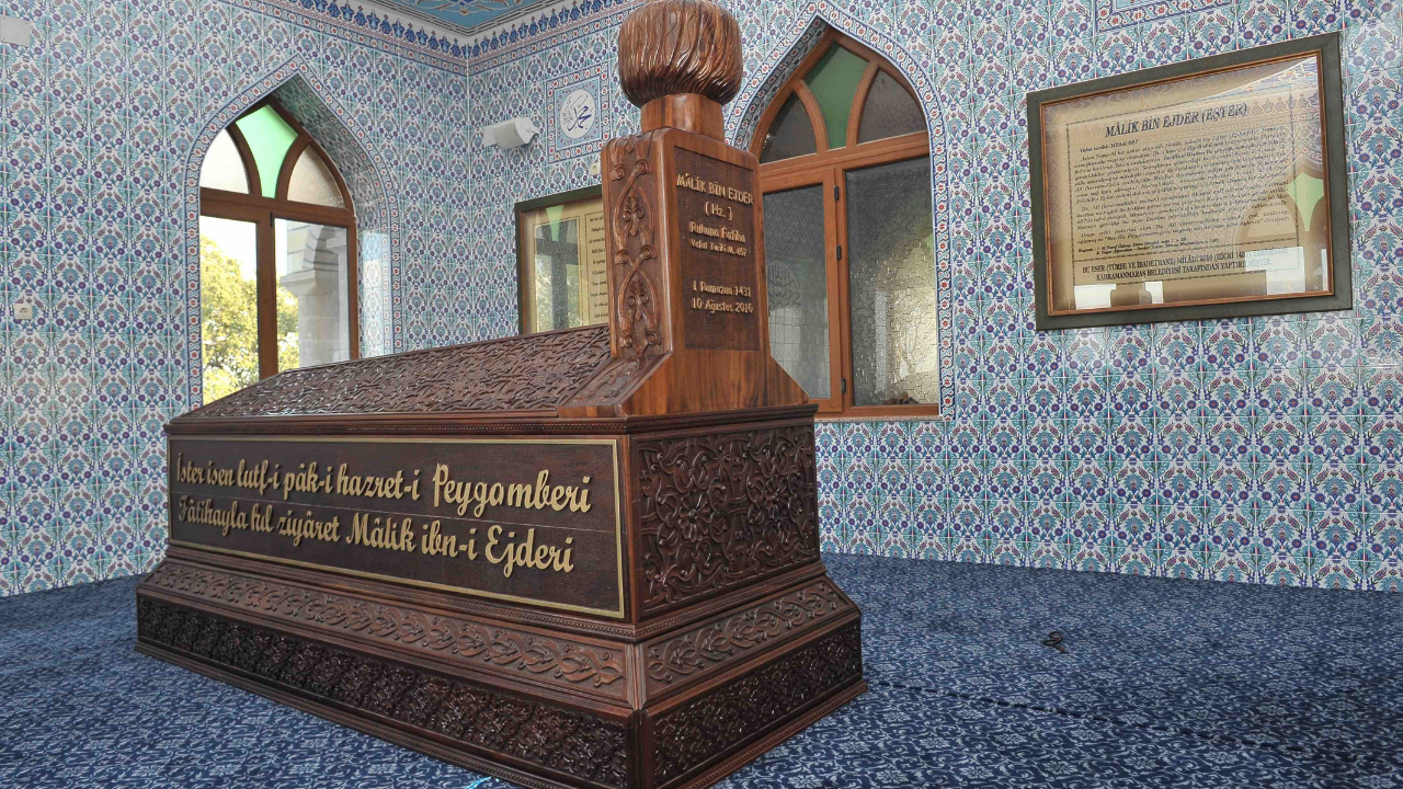 Kahramanmaraş’ta Malik Bin Ejder Türbesi Nerede Ve Hikayesi Nedir (9)