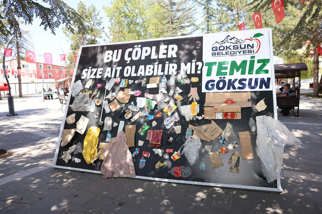 Kahramanmaraş’ta Öğrenciler Sokakları Temizledi (2)