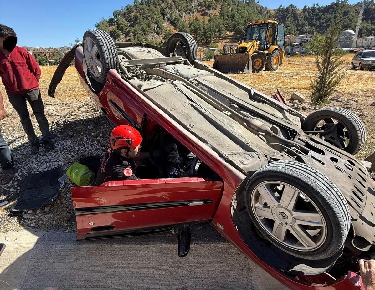 Kahramanmaraş’ta Otomobil Takla Attı 1 Yaralı (1)