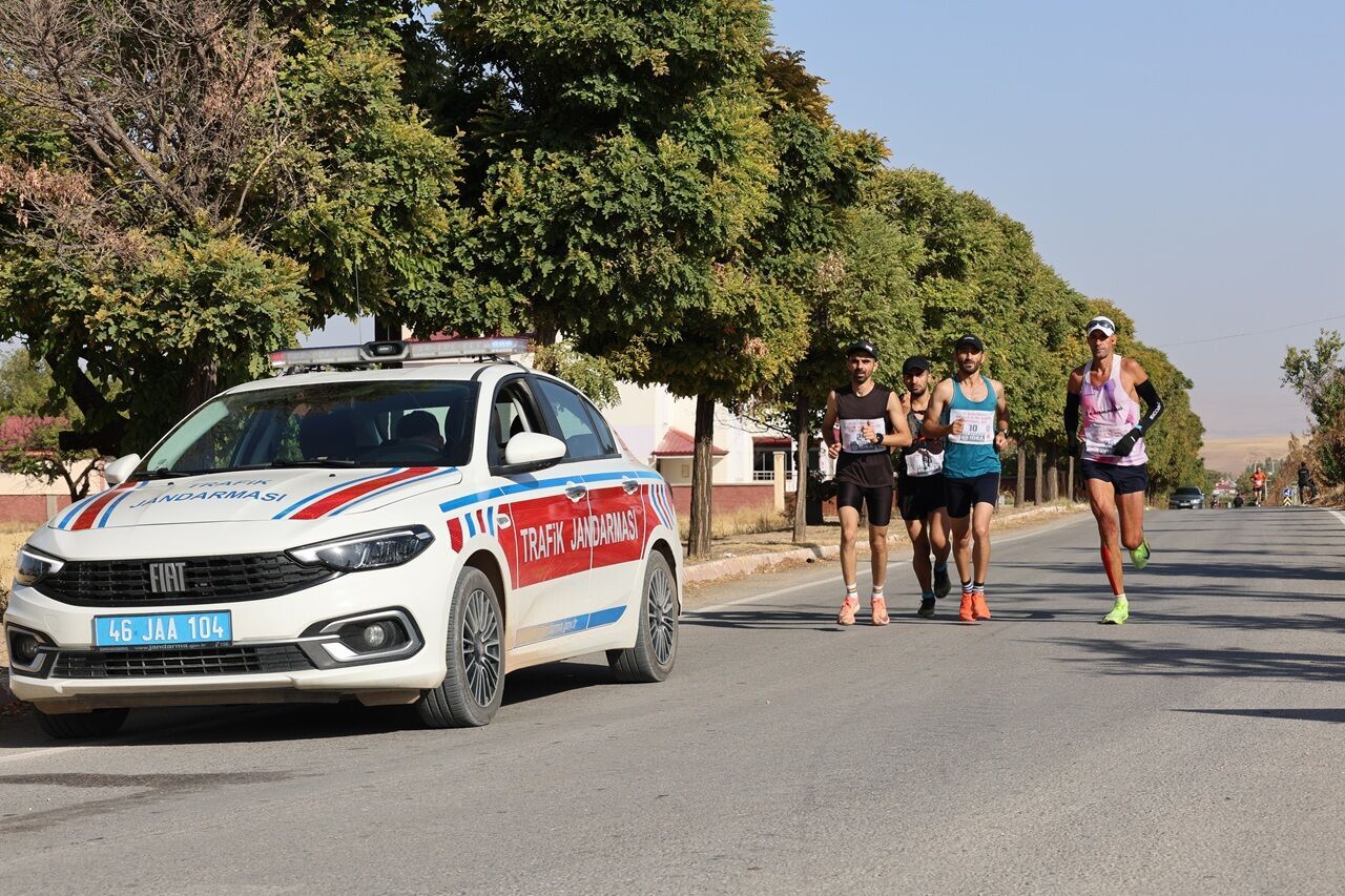 14. Elbistan Uluslararası Ultra Maraton Türkiye Şampiyonası Başladı (6)