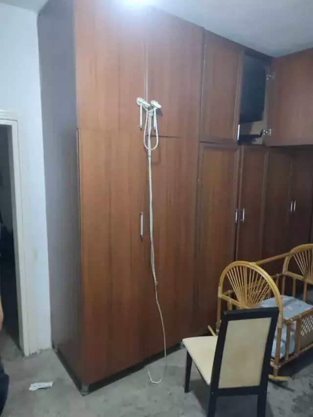 2 Çocuk Annesi Suriye Uyruklu Kadın Dolaba Asılı Halde Bulundu (2)