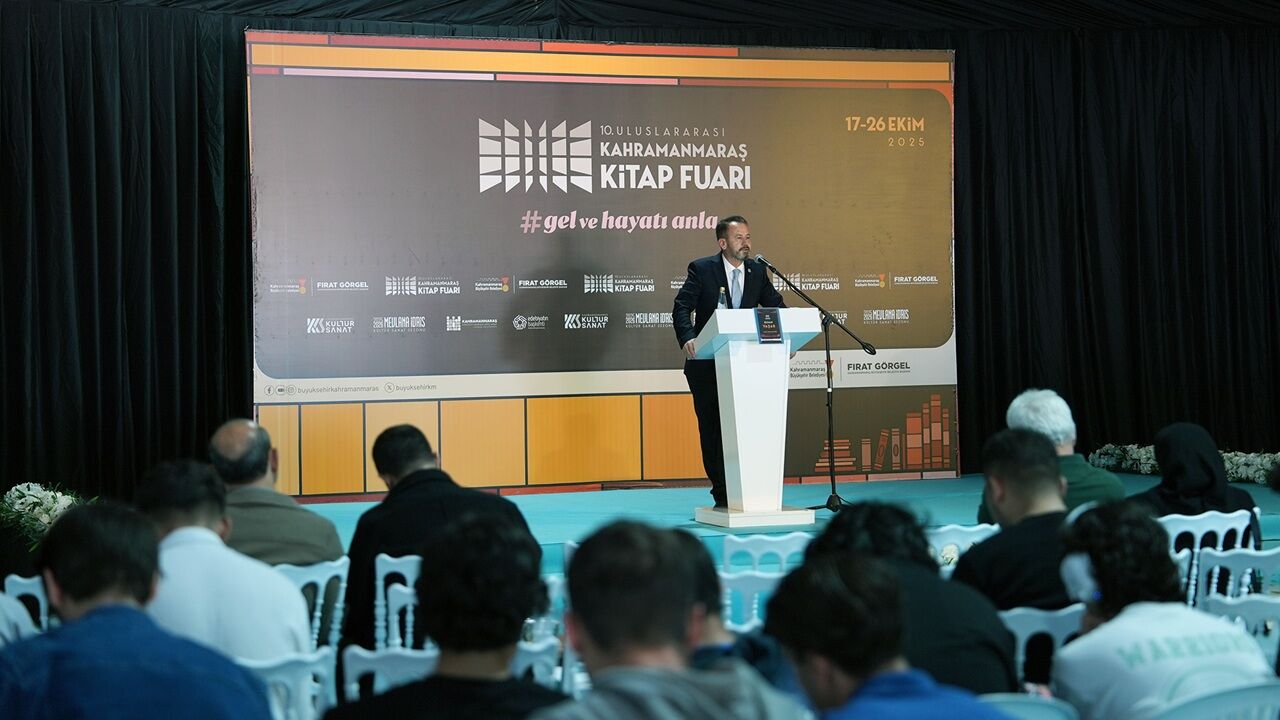 Anayasa Mahkemesi Üyesi Kenan Yaşar, Kahramanmaraş Kitap Fuarı’nda Hukuk Ve Edebiyatı Konuştı (1)