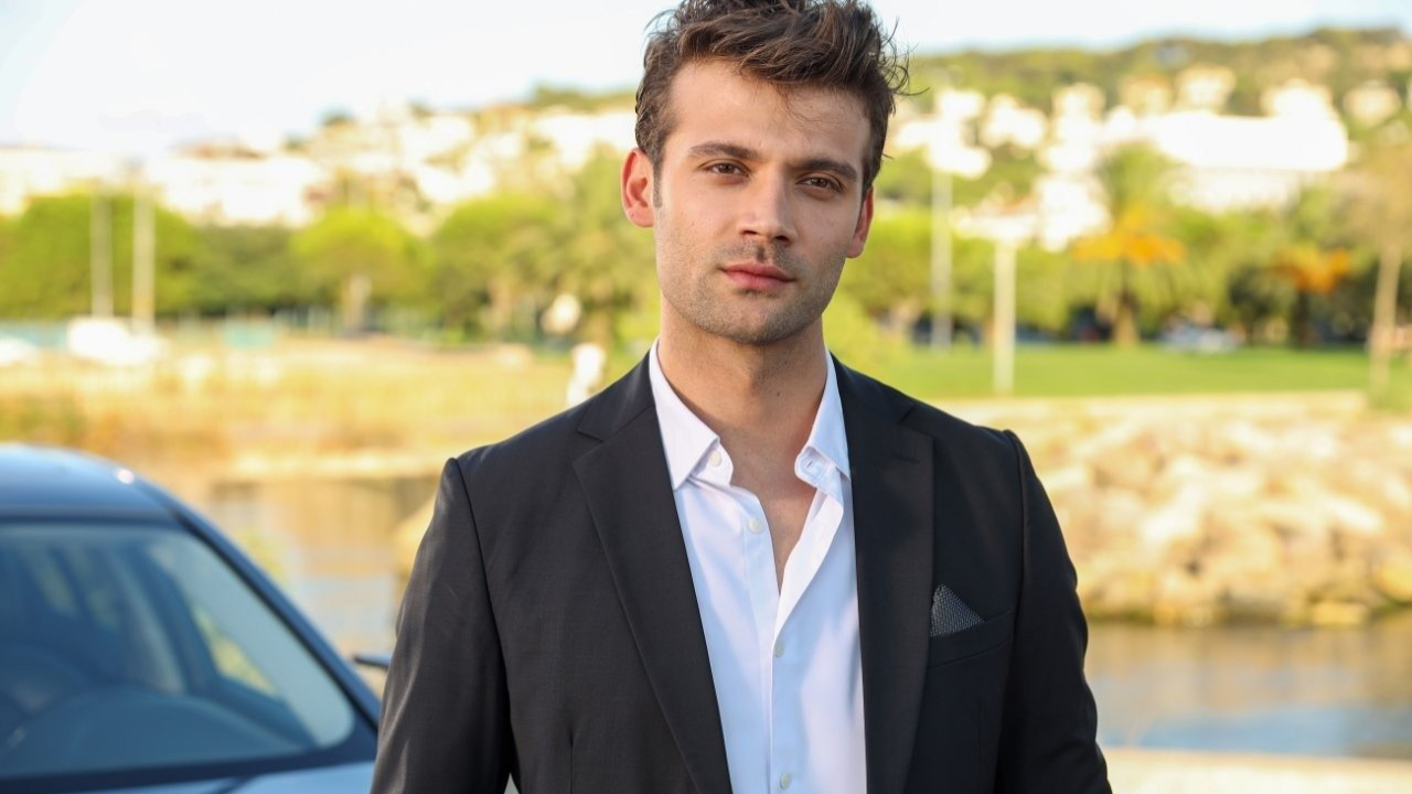 Aynadaki Yabancı Dizisi Konusu Ne Oyuncu Kadrosu Açıklandı (3)