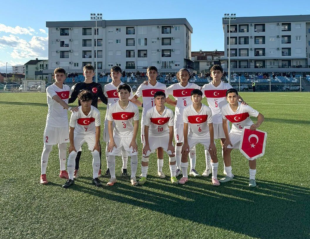 Cce31B167E7E4Fca82A55B3F53C3E3B3