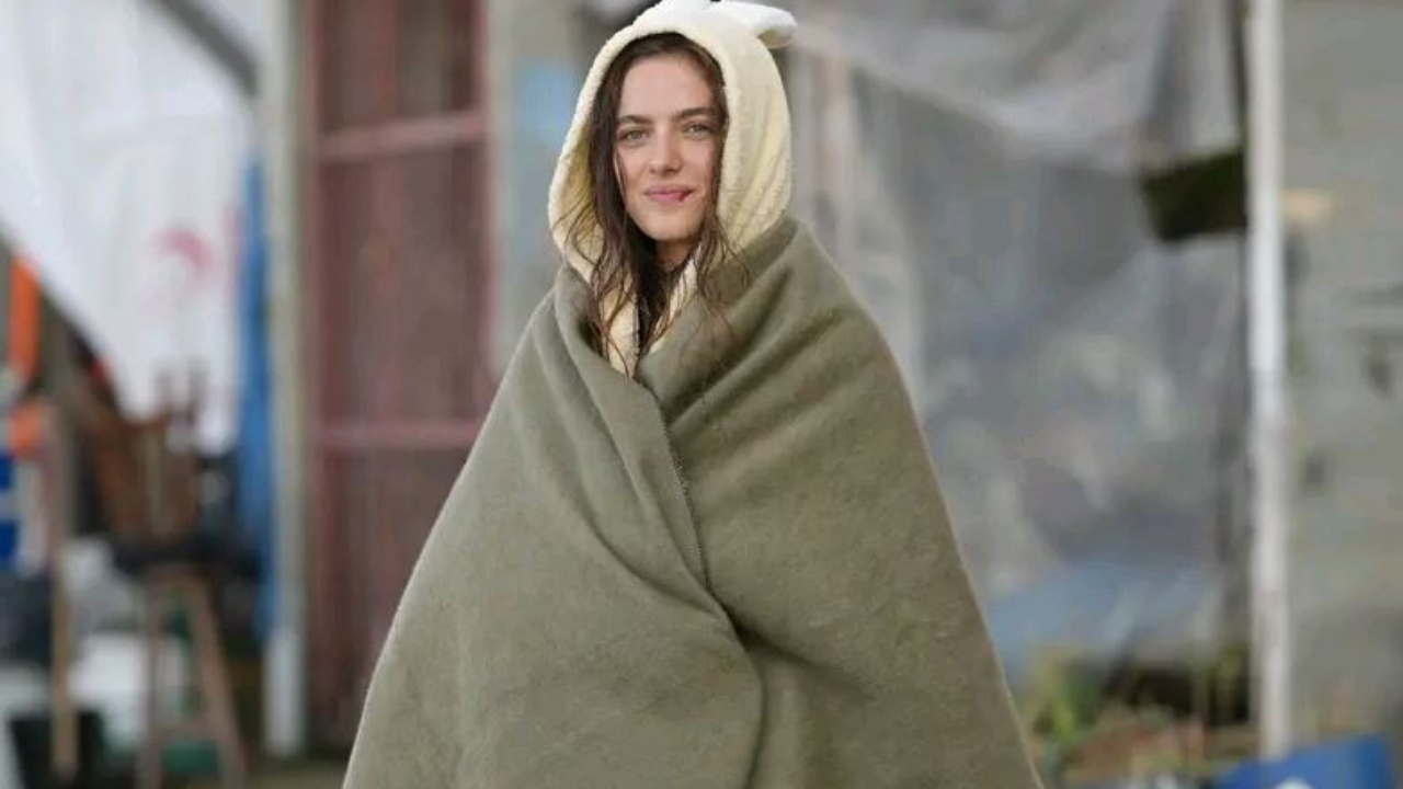 Taşacak Bu Deniz 2. Bölümle Ekranı Salladı! İzleyiciler Büyülendi