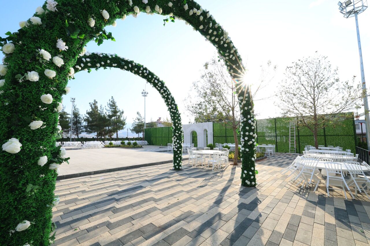 Kahramanmaraş'ta 1000 Kişilik Kır Düğün Salonu Açıldı Sadece 10 Bin Tl (7)