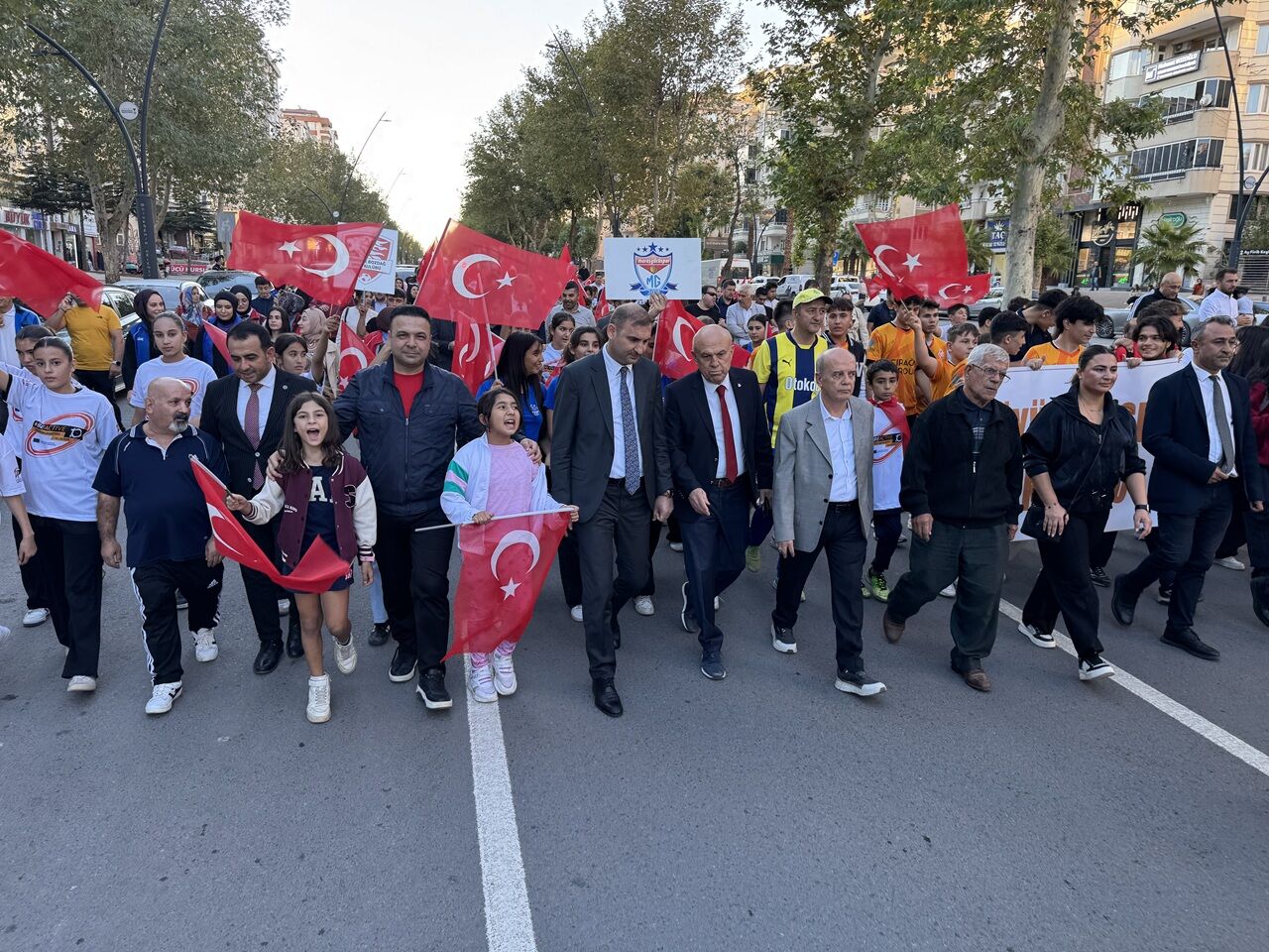 Kahramanmaraş’ta “Amatör Spor Haftası” Coşkuyla Kutlandı (2)