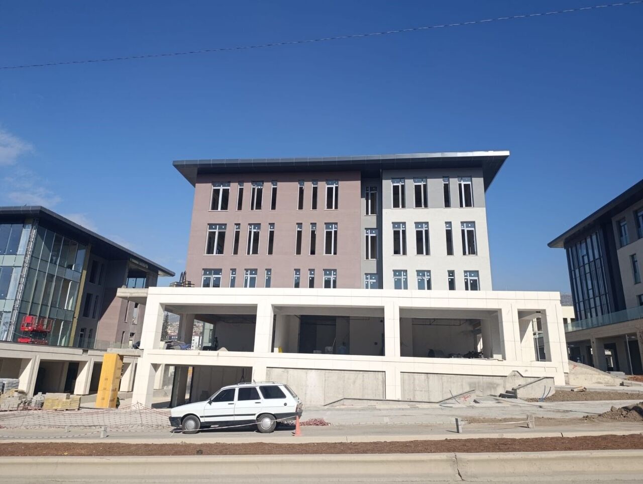 Kahramanmaraş’ta Modern Depreme Dayanıklı Konutlar Yükseliyor (9)