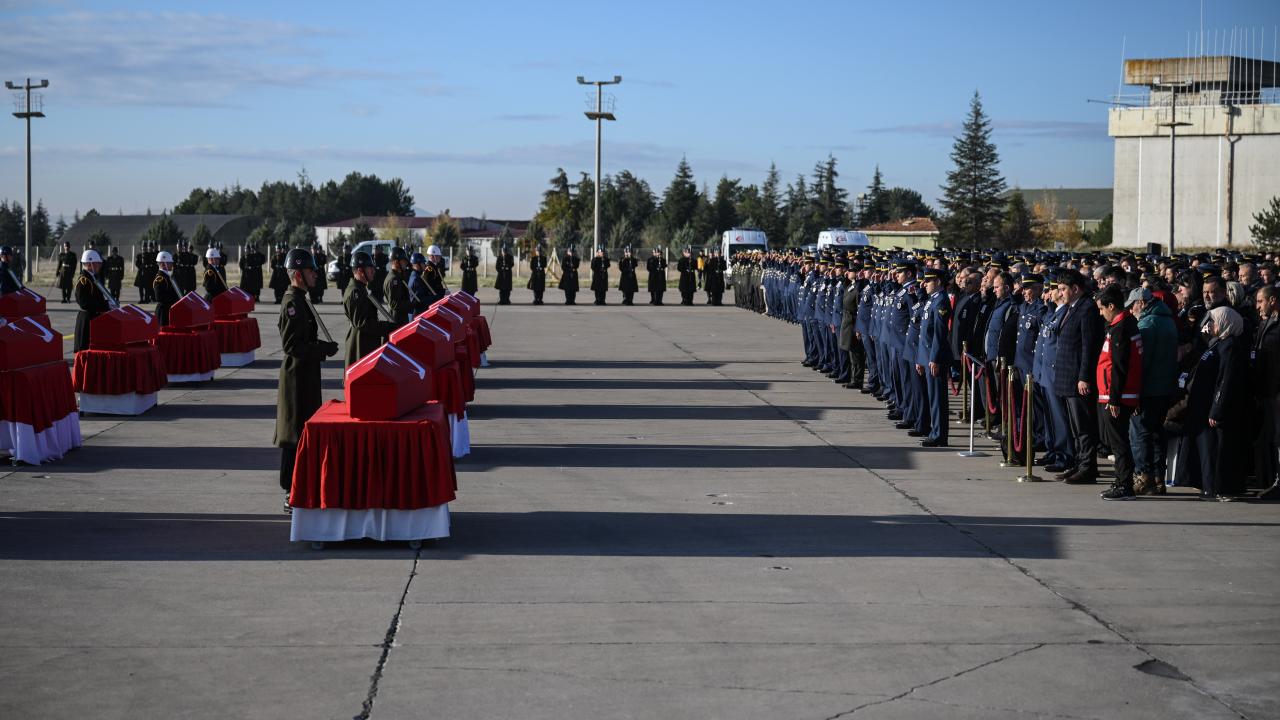 Gürcistan’dan Gelen Şehit Tabutları Neden Üçgen İşte Bilinmeyen Sebepler (2)