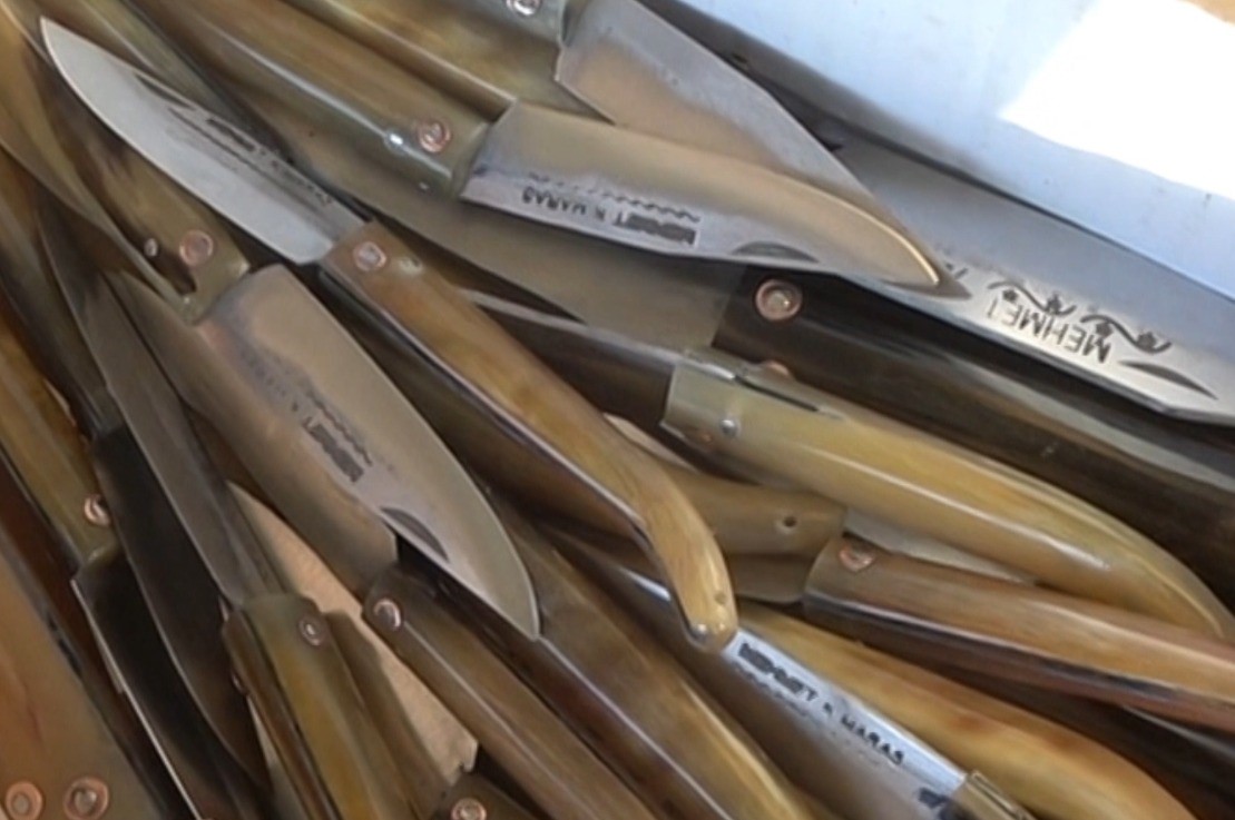 Kahramanmaraş’ta 75 Yaşındaki Bıçak Ustası, El İşçiliğiyle Tarihi Mesleği Yaşatıyor (2)